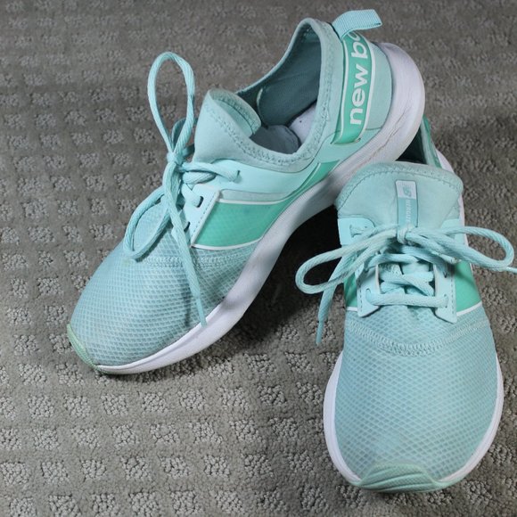 New Balance Size 9.5 Mint Green Rev Lite Athletic Shoe - Picture 1 of 6